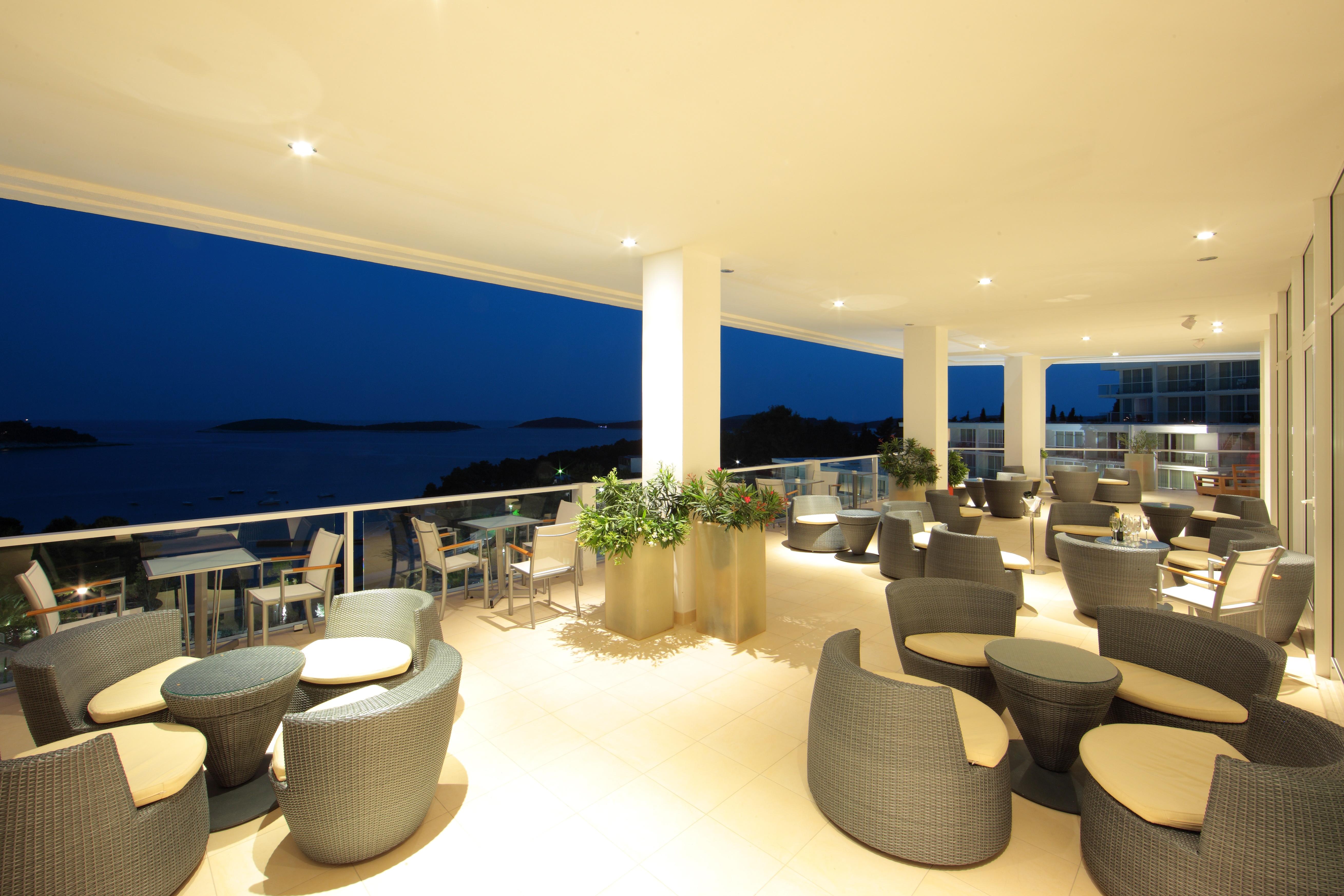Amfora Hvar Grand Beach Resort Hvar Town Exterior foto