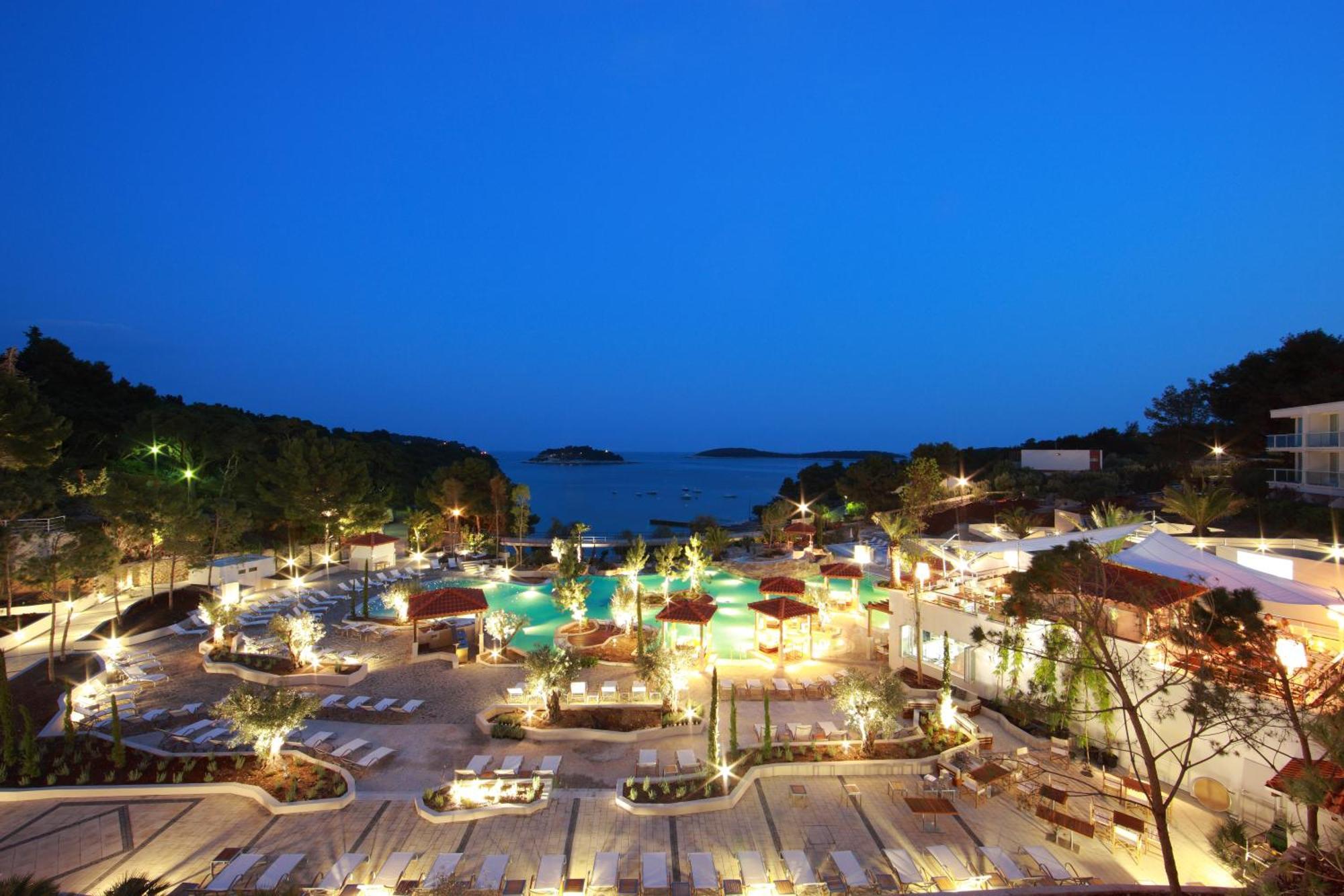 Amfora Hvar Grand Beach Resort Hvar Town Exterior foto