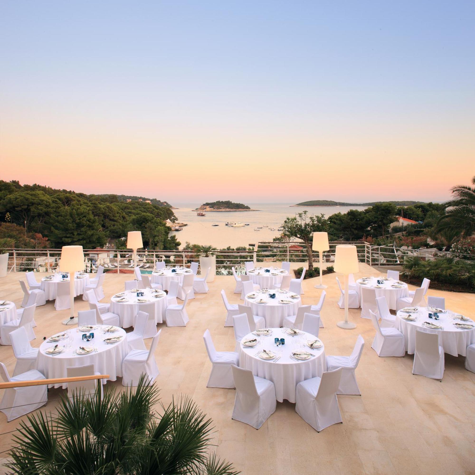 Amfora Hvar Grand Beach Resort Hvar Town Exterior foto