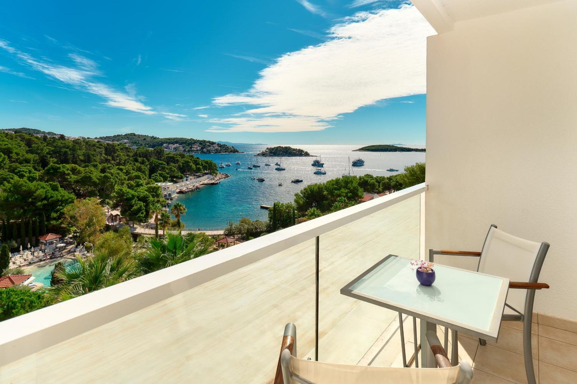 Amfora Hvar Grand Beach Resort Hvar Town Exterior foto