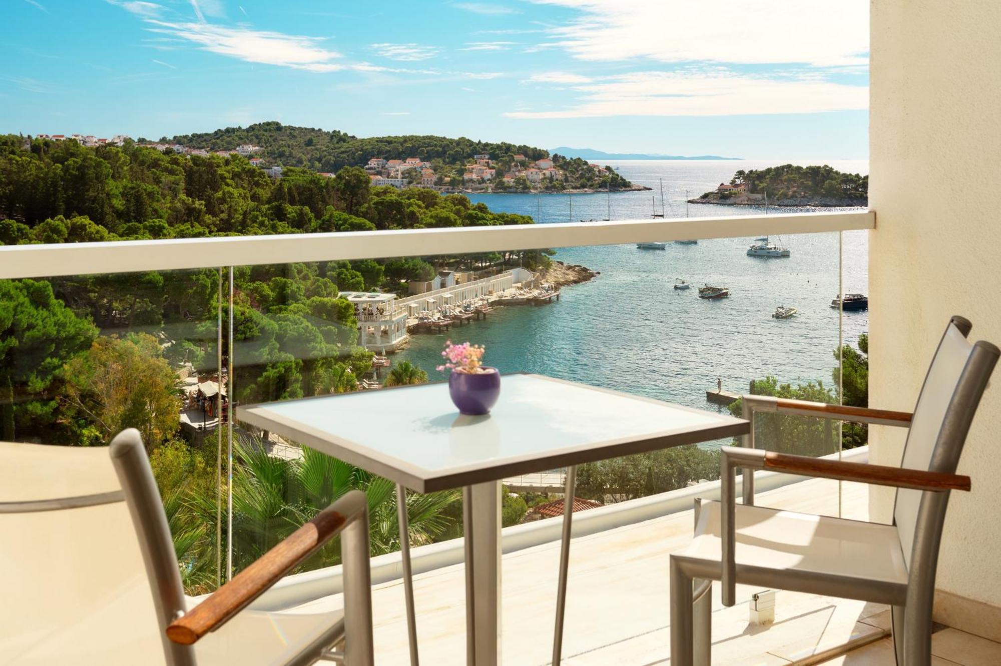 Amfora Hvar Grand Beach Resort Hvar Town Exterior foto